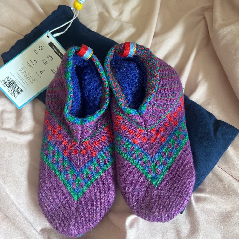 NWT Bombas Gripper slippers sherpa lined kids size 1-5
